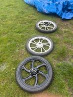 Banden Tomos A35, Ophalen of Verzenden, Zo goed als nieuw