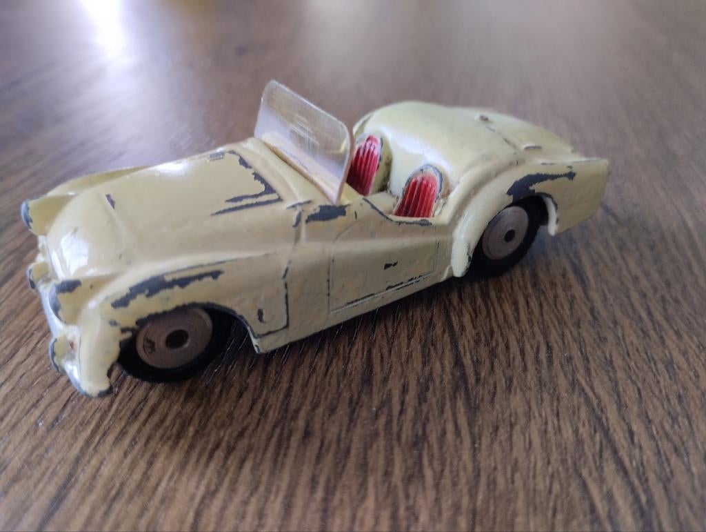 Oude Corgi toys Triumph tr2, Ophalen of Verzenden, Gebruikt, Auto, Corgi