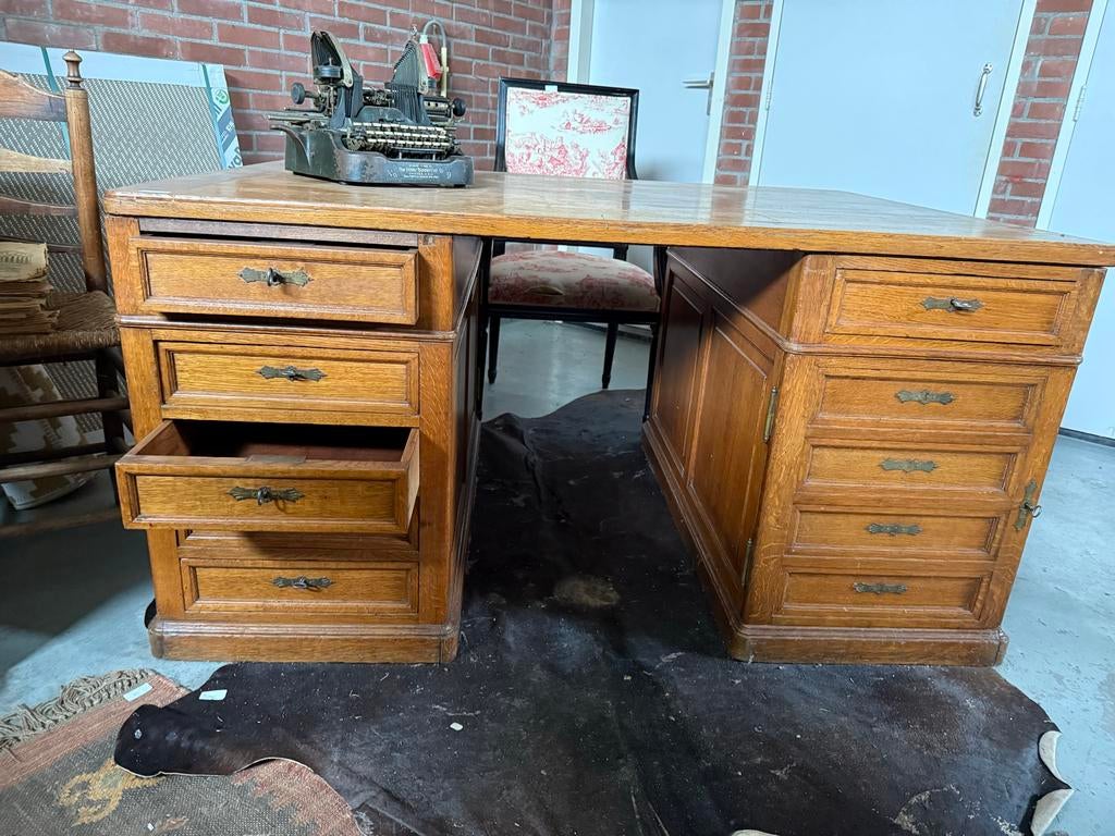 Antiek dubbel bureau, Antiek en Kunst, Ophalen