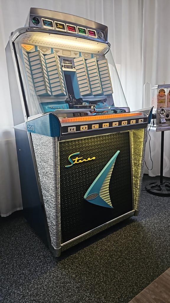 Totaal gerestaureerde Rock Ola Tempo 2 200 select, Verzamelen, Automaten | Jukeboxen, Ophalen, Nieuw, 1970 tot heden, Overige merken