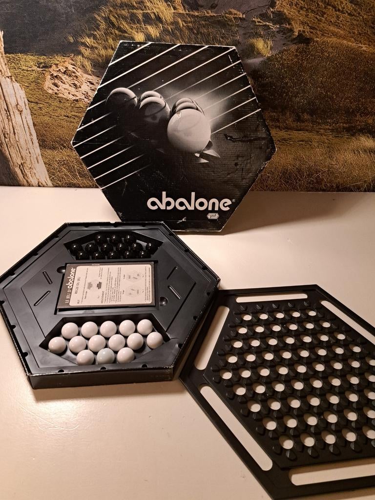 Triominos bordspel ( foto 2 )en Abalone spel, Hobby en Vrije tijd, Ophalen of Verzenden, Zo goed als nieuw