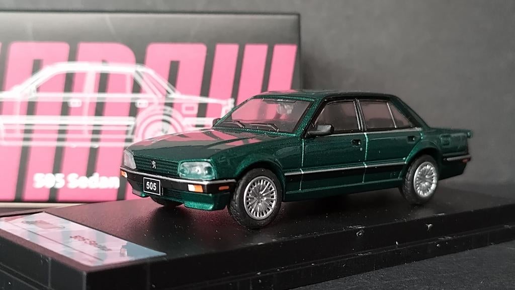 Peugeot 505 Berline Groen metallic 1:64 Shadow Pol, Hobby en Vrije tijd, Shadow, Auto, Verzenden, .