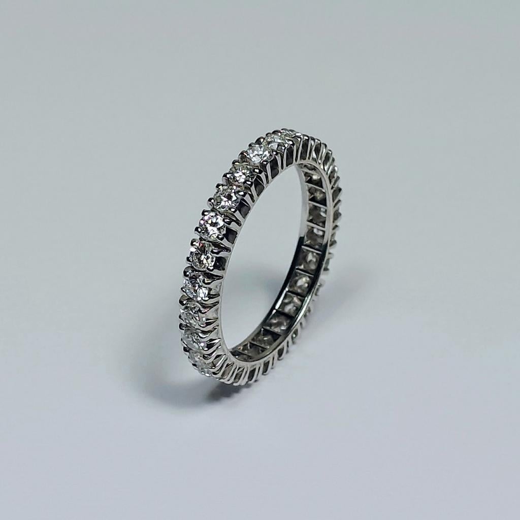 18 kt witgouden alliance ring met 26 diamanten , Sieraden, Tassen en Uiterlijk, Ringen, 18 tot 19, Wit, Ophalen of Verzenden, Zo goed als nieuw