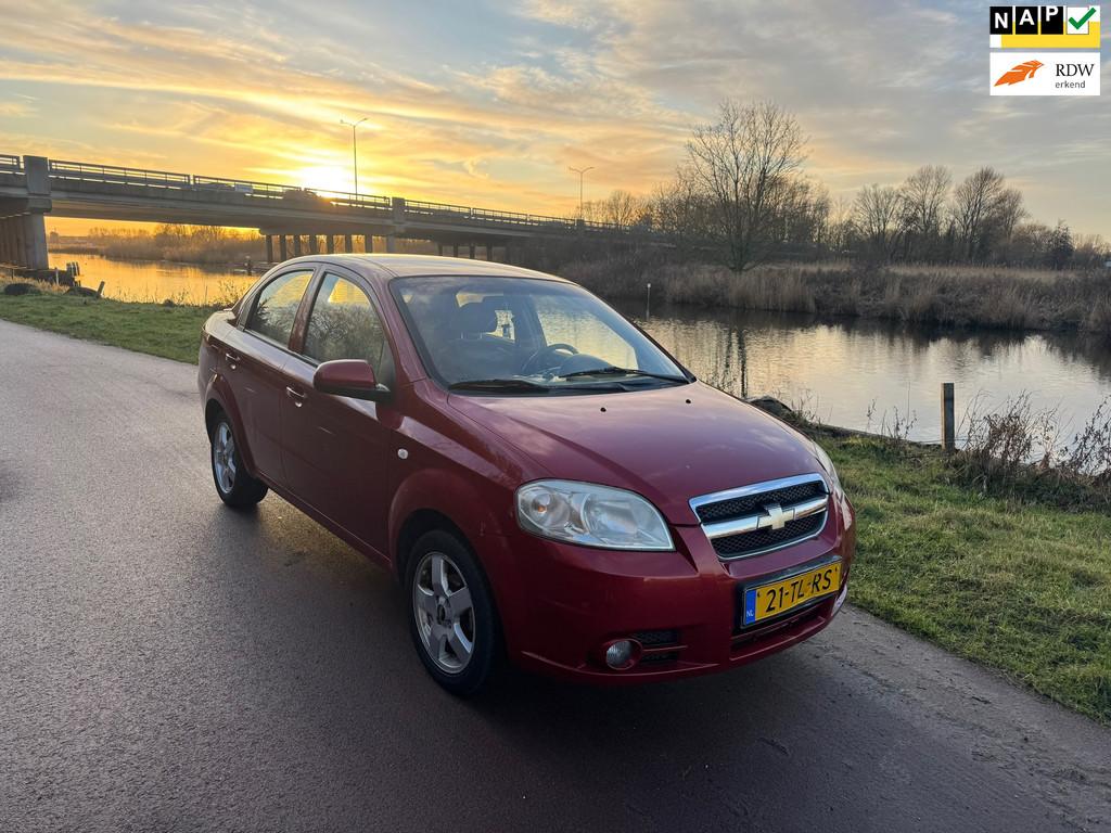 Chevrolet Aveo 1.4-16V Class|Automaat|luxe|, Auto's, Stof, 4 cilinders, 400 kg, Bedrijf