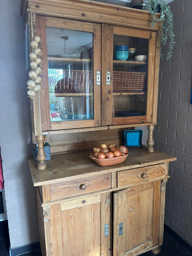 Tjechische buffetkast., Huis en Inrichting, Kasten | Buffetkasten, Ophalen, Gebruikt, 100 tot 150 cm, 150 tot 200 cm