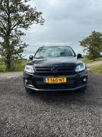 Volkswagen Tiguan 1.4 TSI 90KW BMT 2011 Zwart, Auto's, Voorwielaandrijving, Zwart, 4 cilinders, 75 €/maand