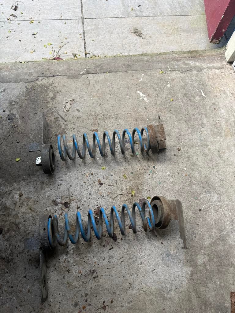 Hulpveren volkswagen caddy MAD, Ophalen of Verzenden, Nieuw, Volkswagen