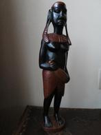 mooi uit hard hout gesneden vrouw beeld 41 cm, Ophalen of Verzenden