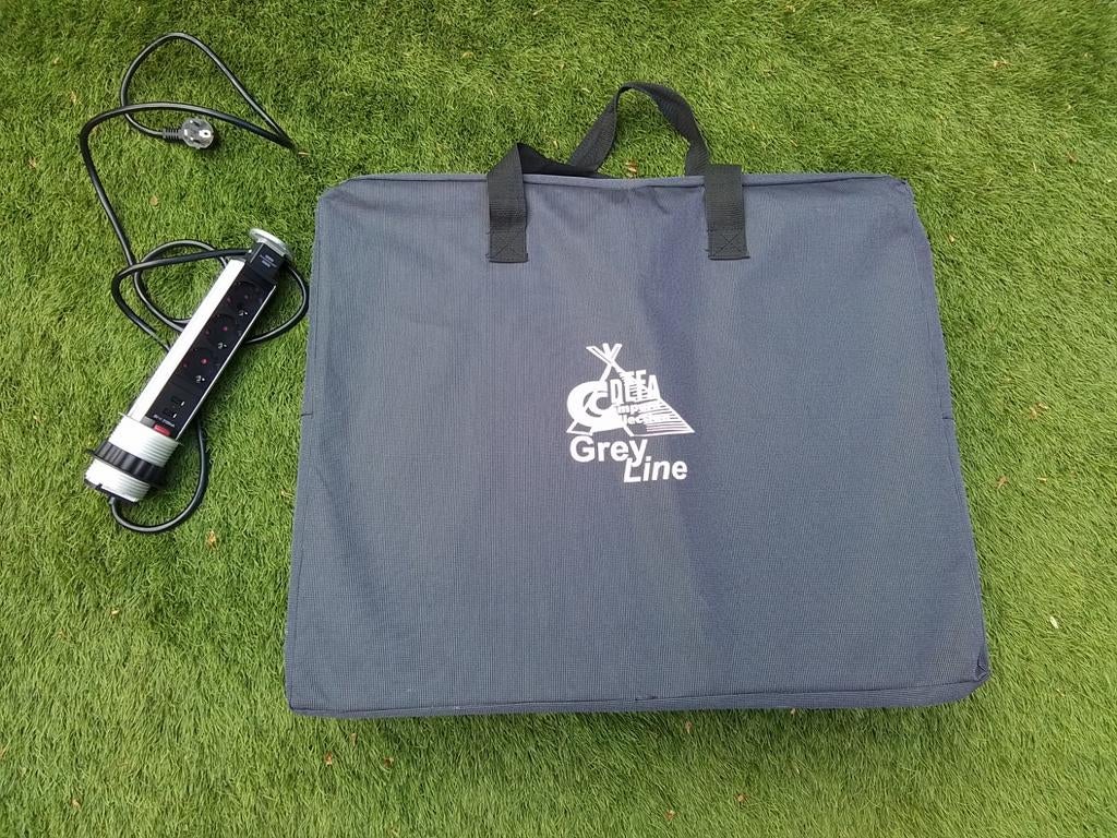 DEFA camping kast stroomzuil met 3 stopcontacten en 2 USB, Ophalen