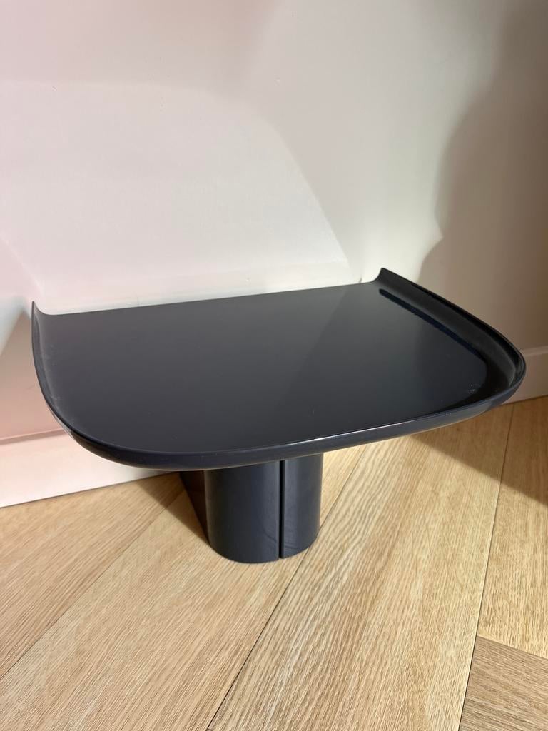 Hay Korpus Shelf wandplank 1 haak midnight blue, Ophalen, Gebruikt