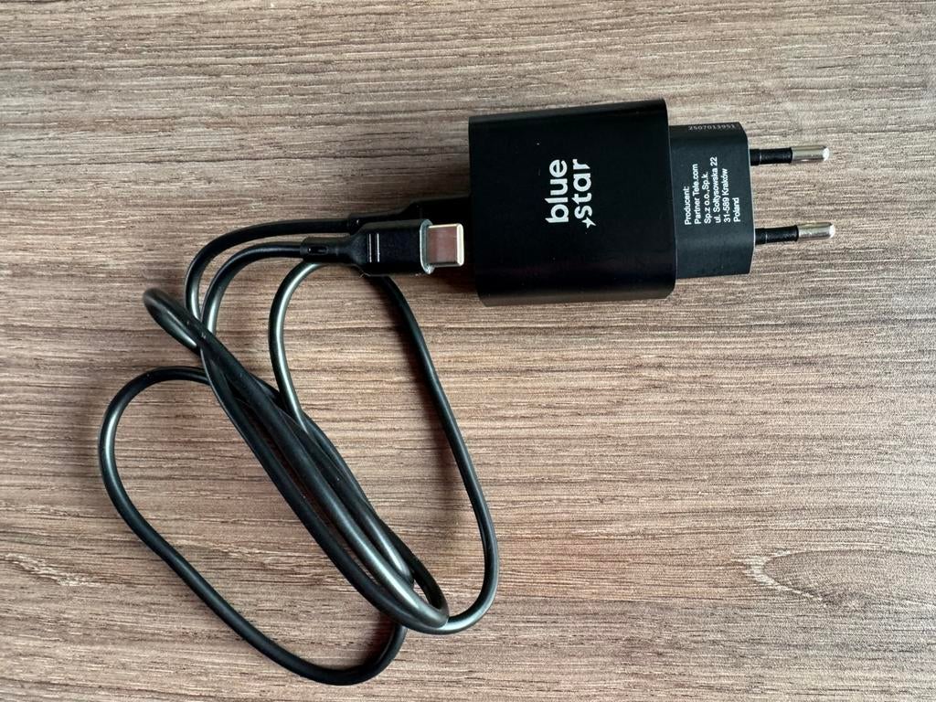 USB-C E-reader oplader + kabel (Kobo Clara / Libra / Sage), Ophalen of Verzenden, Zo goed als nieuw