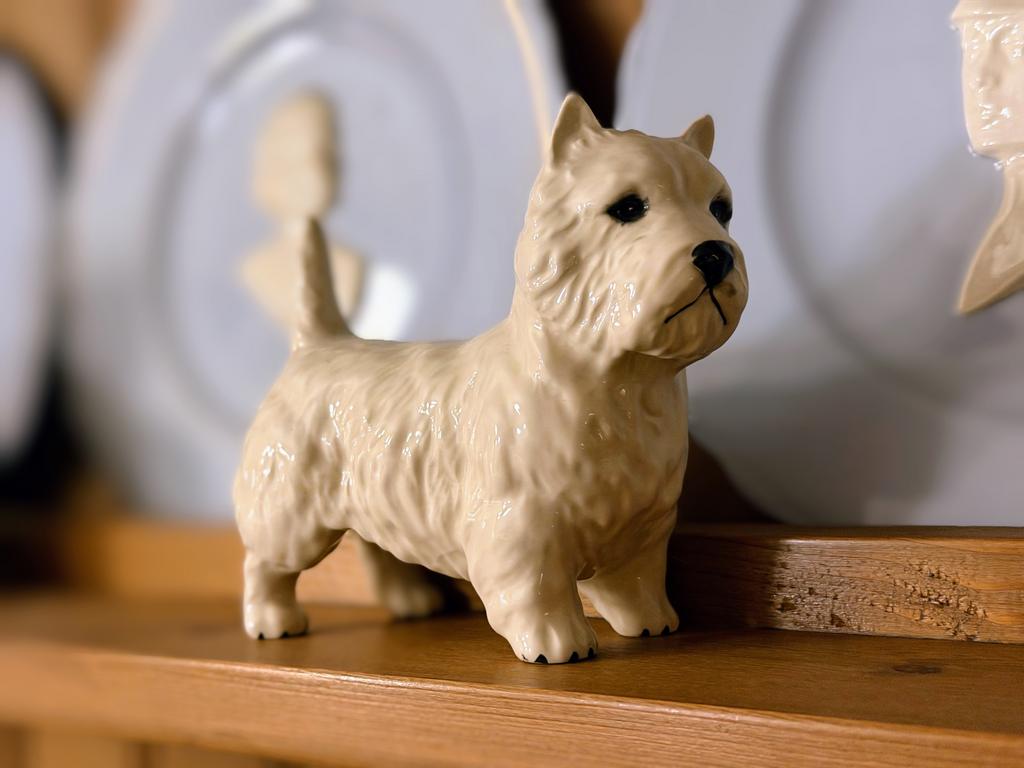 Vintage Beswick porseleinen Terriër hond beeldje, Verzamelen, Dierenverzamelingen, Zo goed als nieuw, Beeldje of Figuurtje, Hond of Kat