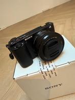 Sony ZV-E10 + 16-50 lens NIEUW!, Ophalen of Verzenden, Zo goed als nieuw, Sony