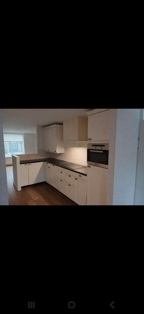 Keuken, Huis en Inrichting, Keuken | Complete keukens, Gebruikt, Hoekkeuken, Crème, Graniet of Steen, Ophalen