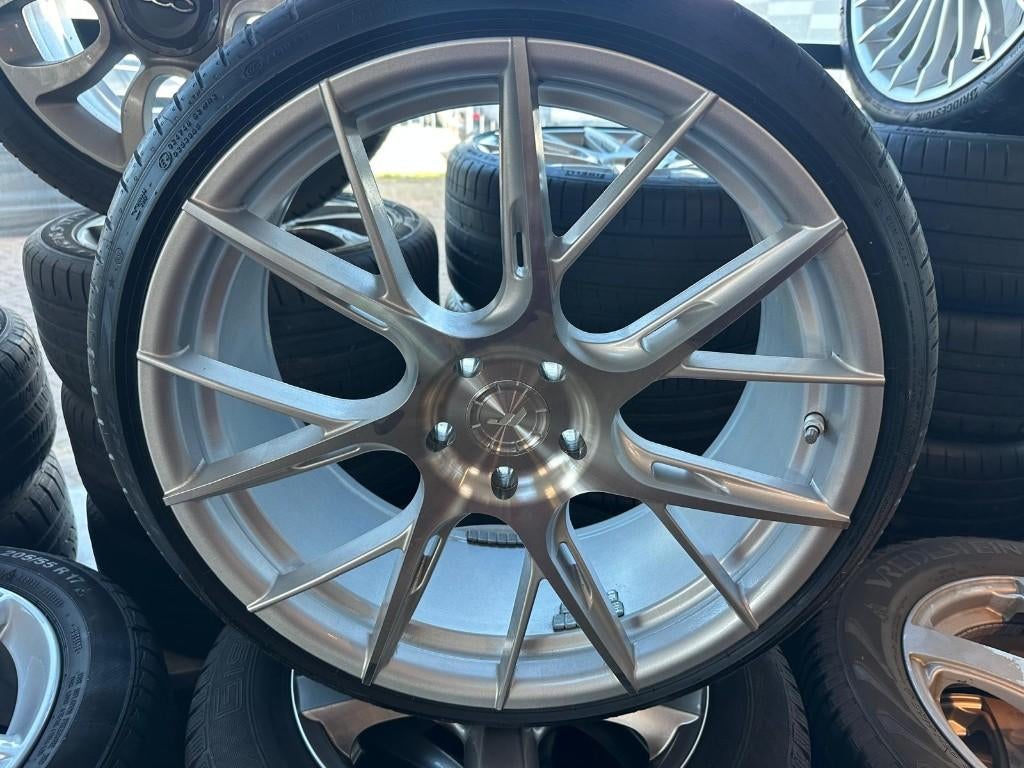 Japan Racing velgen set met banden 255/35 R 20, Ophalen