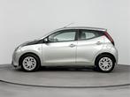 Toyota Aygo 1.0 VVT-i x-play | Airco | Carplay | Parkeercame, Voorwielaandrijving, 12 maanden, Stof, Gebruikt