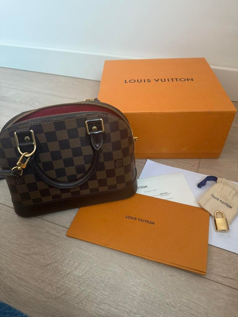 Louis Vuitton Alma BB, Ophalen, Bruin, Handtas