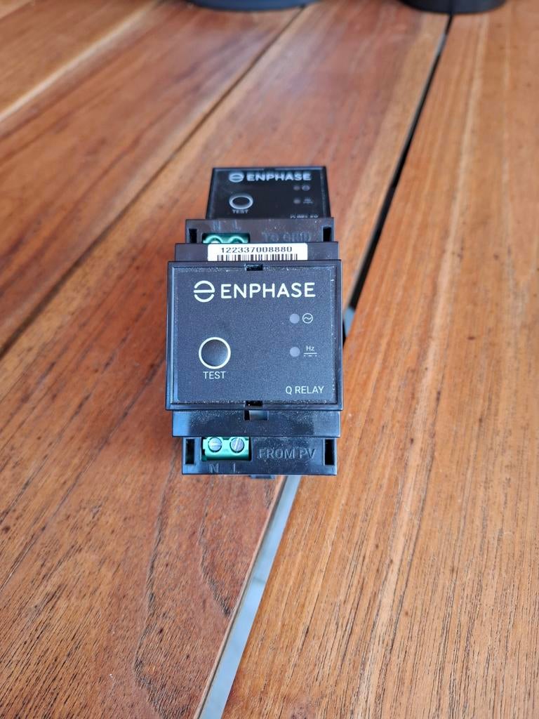 2x Enphase Q Relay, Doe-het-zelf en Verbouw, Elektra en Kabels, Ophalen of Verzenden, Nieuw, Overige typen