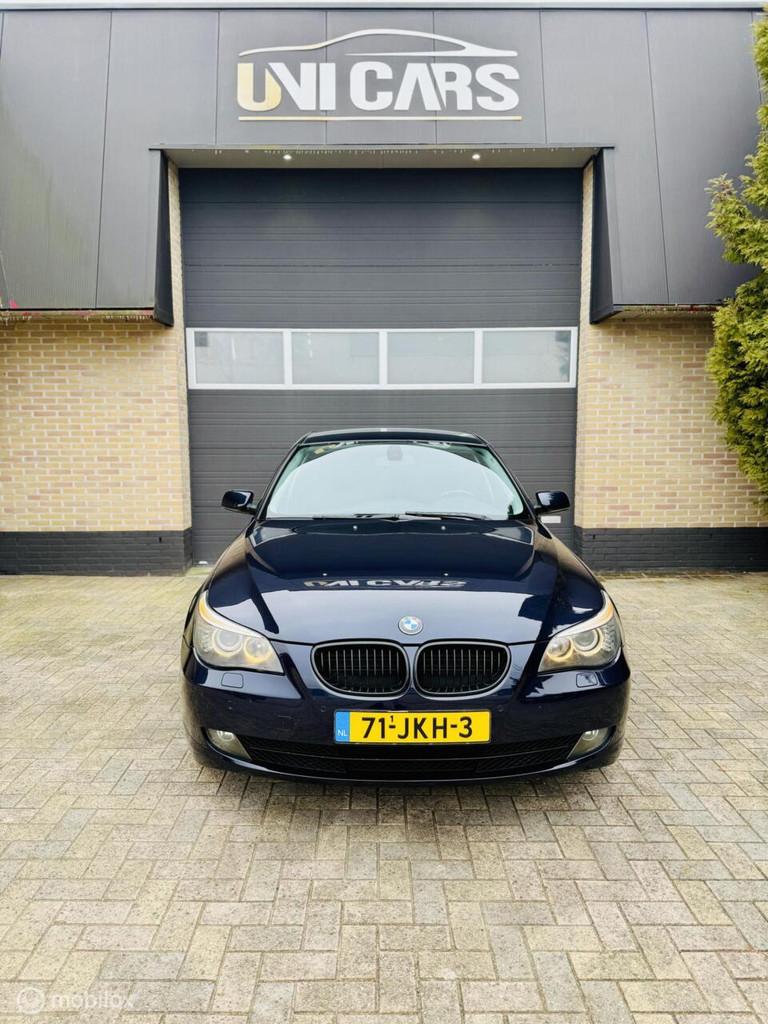 BMW 5-serie 525i Executive|Automaat|Leer|Gr Navi|LM|2009, Achterwielaandrijving, Gebruikt, 2000 kg, 2996 cc
