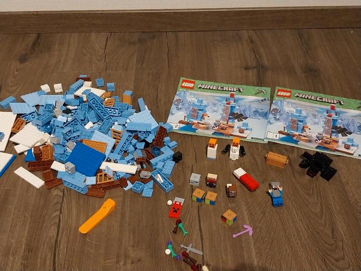 LEGO Minecraft 21131 The Ice Spikes, Kinderen en Baby's, Speelgoed | Duplo en Lego, Zo goed als nieuw, Lego, Complete set, Ophalen of Verzenden
