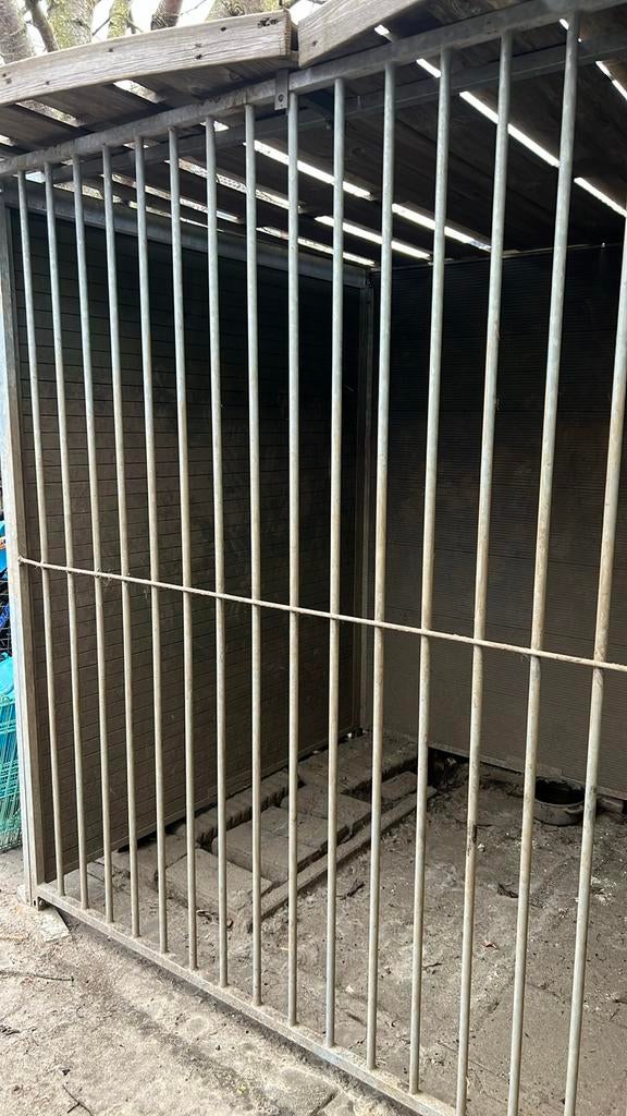 Hondenkennel, Dieren en Toebehoren, Hondenhokken, Ophalen, Hondenkennel, 110 cm of meer, 100 cm of meer