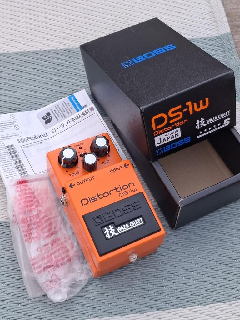 Boss DS-1W Waza Craft Distortion Pedaal - Nieuw in doos, Ophalen of Verzenden, Nieuw, Distortion, Overdrive of Fuzz