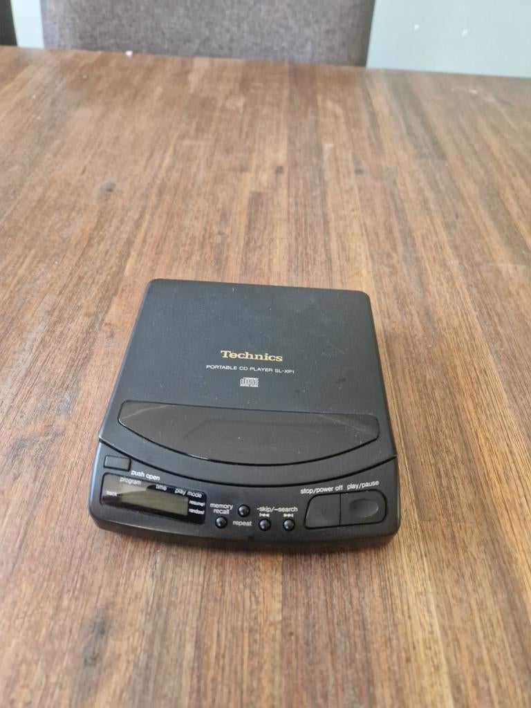 Technics Draagbare CD-speler SL-XP1 - Vintage Audio, Ophalen of Verzenden, Gebruikt, Technics, Draagbaar