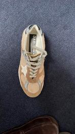 Prachtige Golden Goose, Beige, Ophalen of Verzenden, Sneakers of Gympen, Zo goed als nieuw