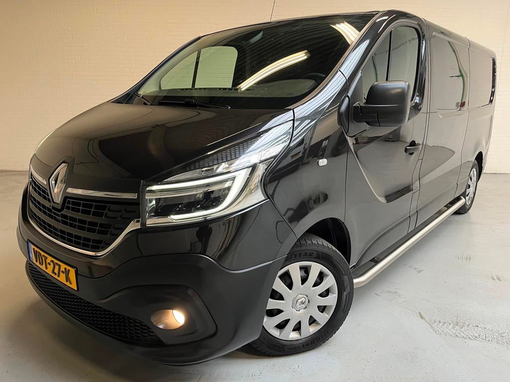 Renault Trafic met Laadklep! 2.0 dCi 120 T29 L2H1 Comfort 3P, Voorwielaandrijving, Stof, Renault, Zwart