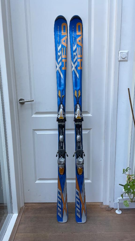 Skies, Sport en Fitness, Ophalen, 160 tot 180 cm, Gebruikt, Atomic