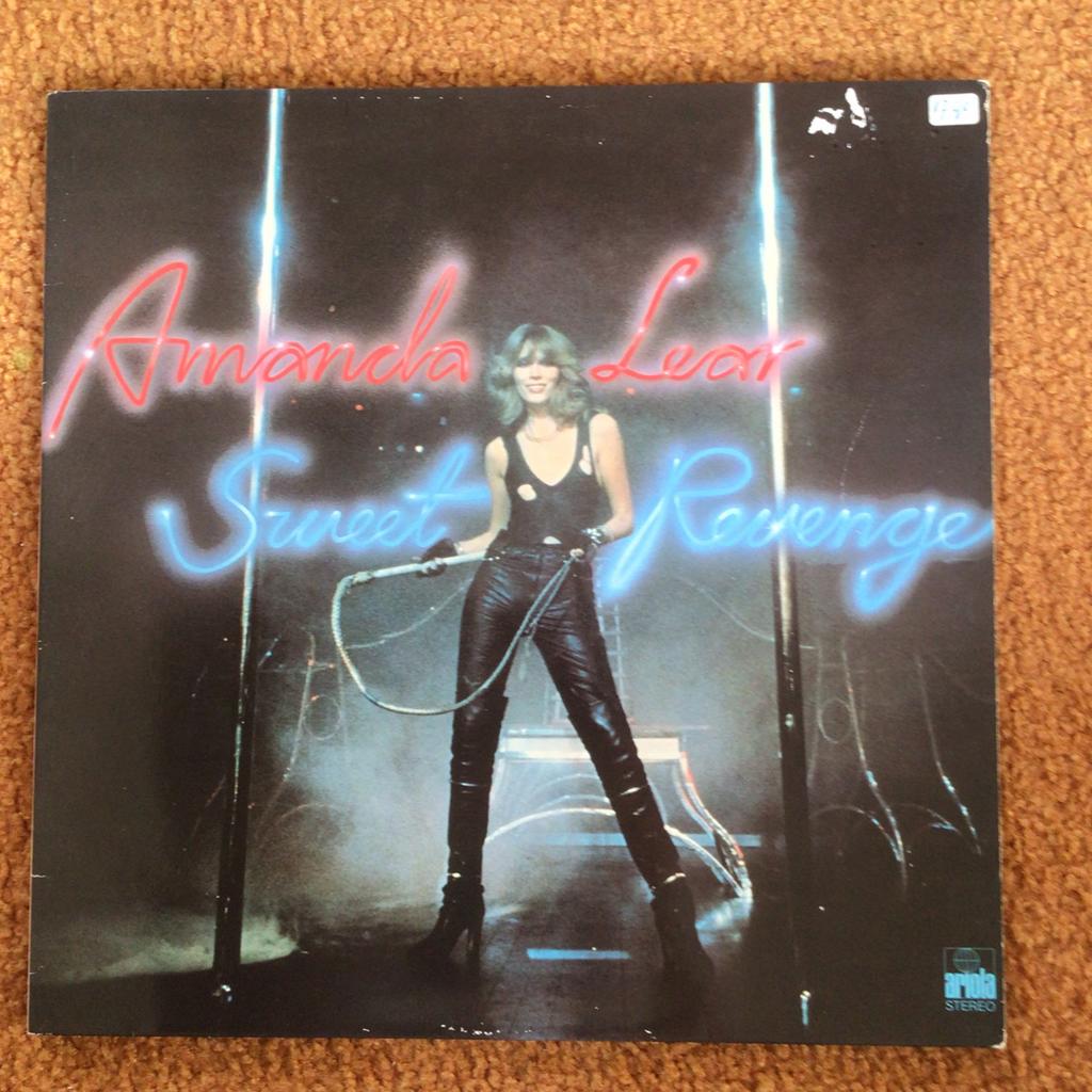 LP - Amanda Lear - Sweet Revenge, Cd's en Dvd's, Vinyl | Pop, Ophalen of Verzenden, Gebruikt, 12 inch