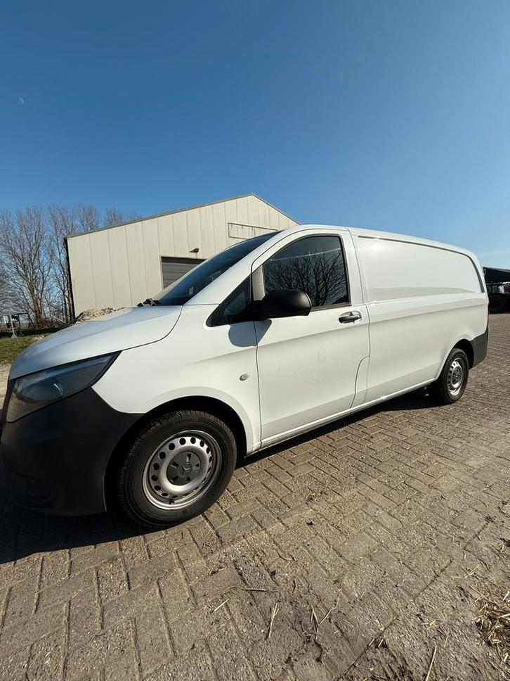 Mercedes-Benz Vito 2.1D 120KW 2016 - Wit, Auto's, Bestelauto's, Bedrijf, Airconditioning, Elektrische ramen, Radio, Schuifdeur