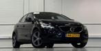 Volvo V40 2.0 T3 Nordic+ 100% Dealer onderhouden Trekhaak Na, Voorwielaandrijving, Gebruikt, 4 cilinders, Leder en Stof