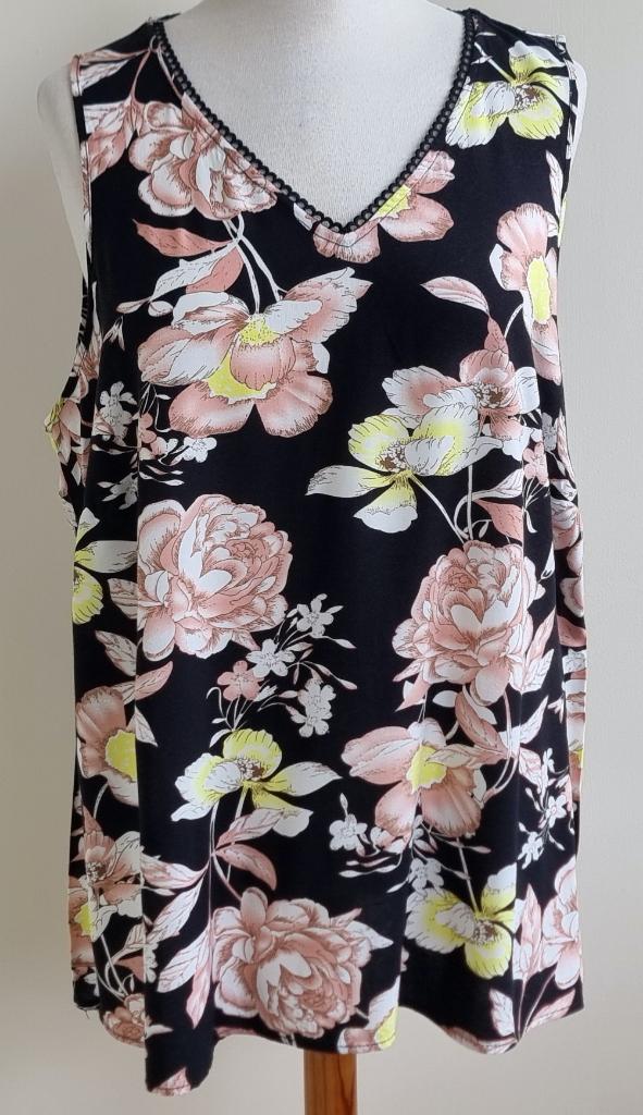 Zizzi zwarte blouse/top met bloemen mt. 50/52 (L), Kleding | Dames, Grote Maten, Zizzi, Ophalen of Verzenden, Zo goed als nieuw