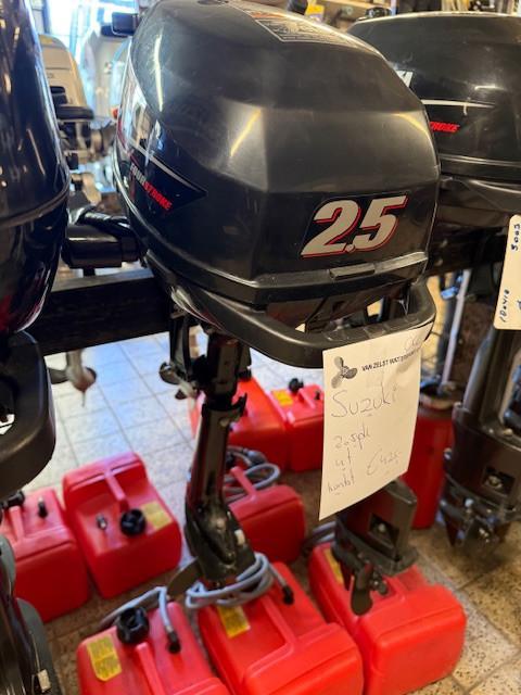 Suzuki 2.5, Auto-onderdelen, Motor en Toebehoren, Gebruikt