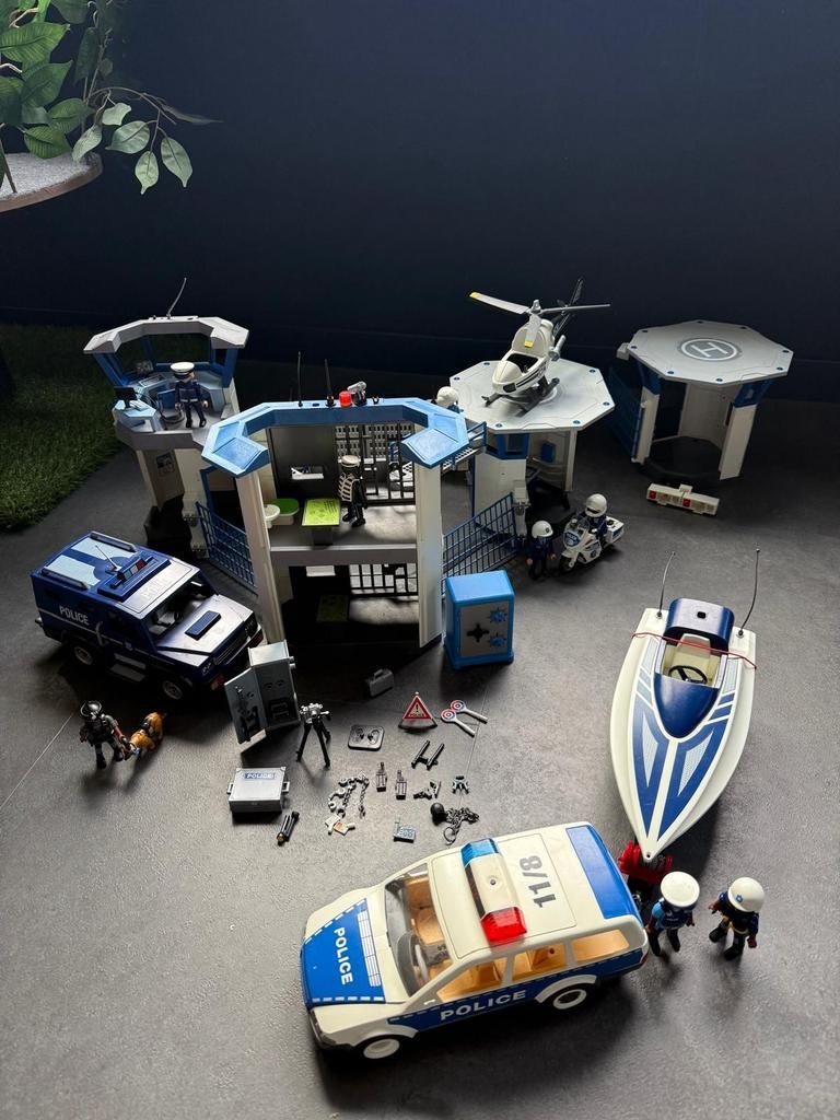 Playmobil politie - Grote uitgebreide verzameling, Ophalen of Verzenden, Zo goed als nieuw