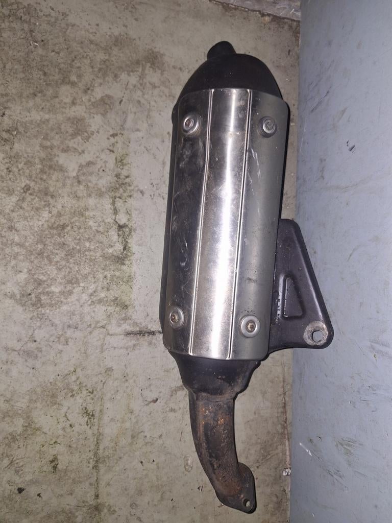 Piaggio&gilera   sm06 uitlaat, Ophalen