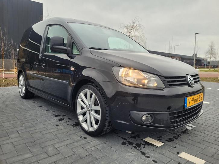 Volkswagen Caddy 1.6 D 75KW 2011, Auto's, Bestelauto's, Particulier, ABS, Airbags, Airconditioning, Bluetooth, Boordcomputer, Centrale vergrendeling