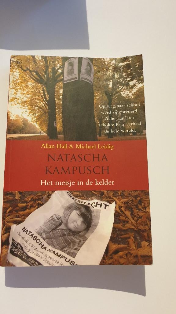 1055 natascha kampusch het meisje in de kelder, Verzenden