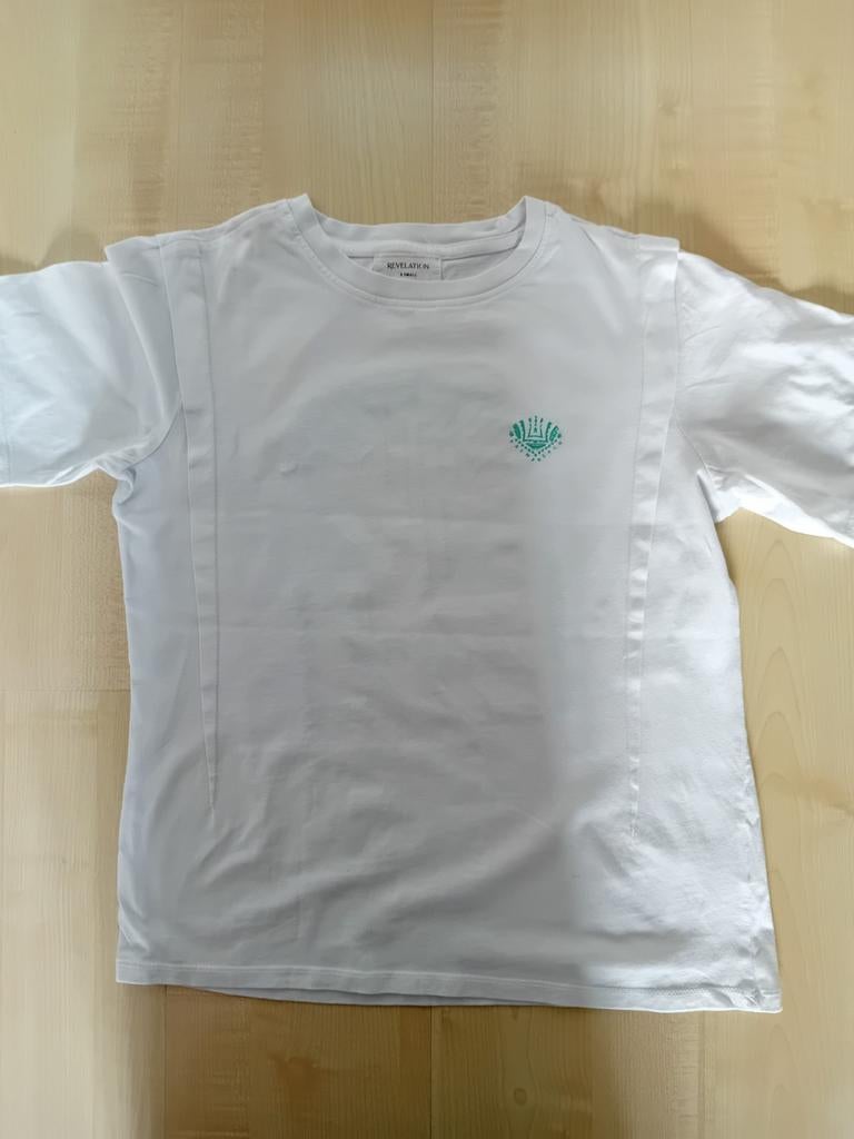 Revelation x small shirt, Ophalen of Verzenden, Revelation, Meisje, Shirt of Longsleeve