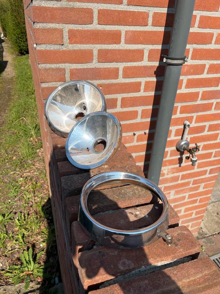 Koplamp reflectoren en ring - Oldtimer onderdelen, Auto-onderdelen, Verlichting, Oldtimer onderdelen, Gebruikt, Ophalen of Verzenden