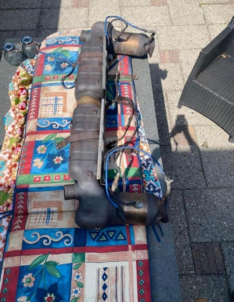 Porsche 911 type 997 Turbo mk1 uitlaat, Ophalen, Board