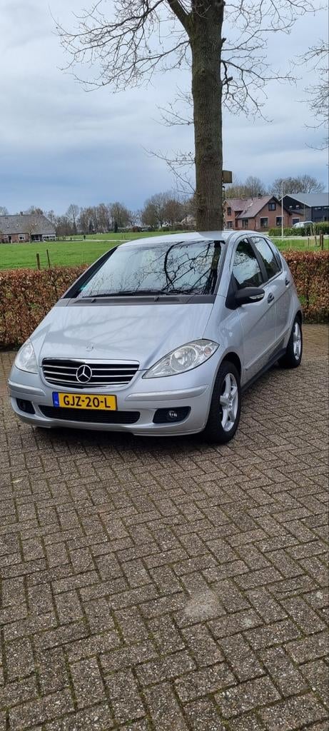 Mooie Mercedes A150, 2005, nieuwe ketting,/APK met garantie, Auto's, Voorwielaandrijving, Zwart, Leder en Stof, Handgeschakeld