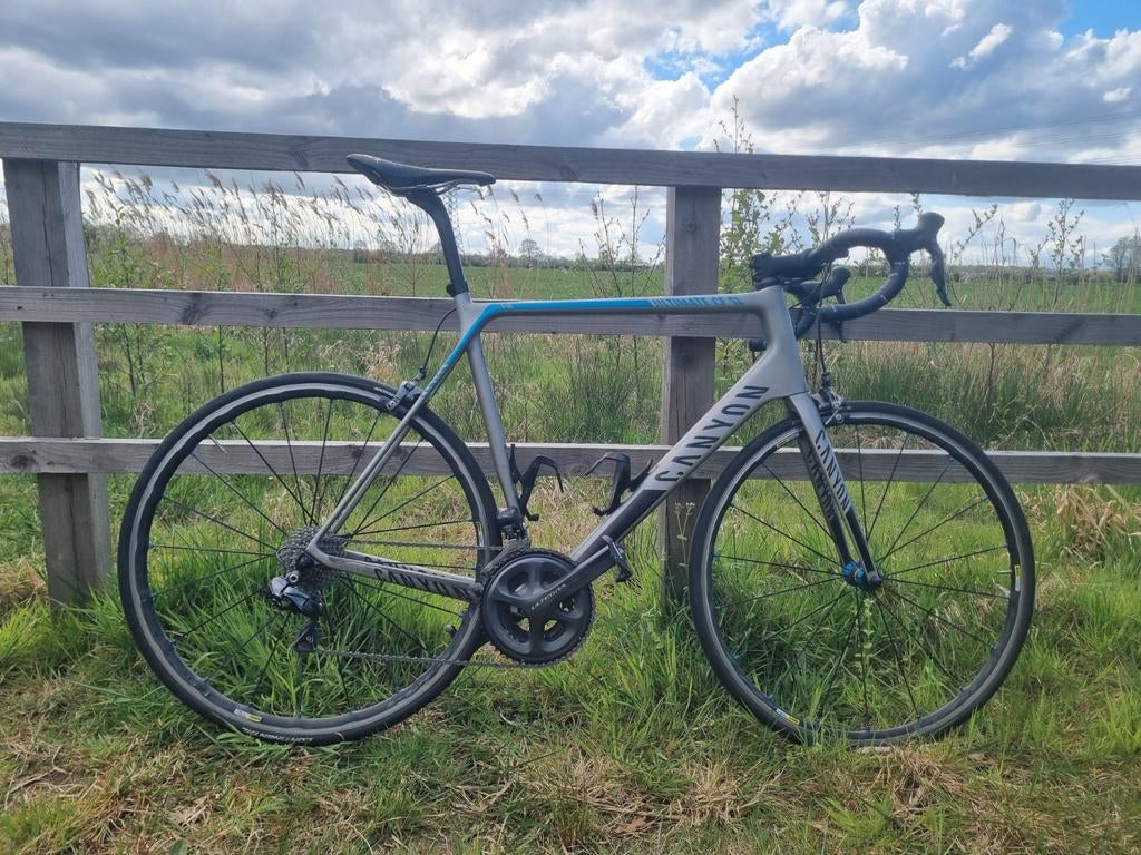 Canyon Ultimate CF SL 9.0 Di2 2XL, 28 inch, Gebruikt, Carbon, 61 tot 65 cm