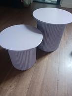 Set van 2 lila/paarse bijzettafels (klein en groot), Huis en Inrichting, Tafels | Bijzettafels, Overige materialen, Minder dan 55 cm