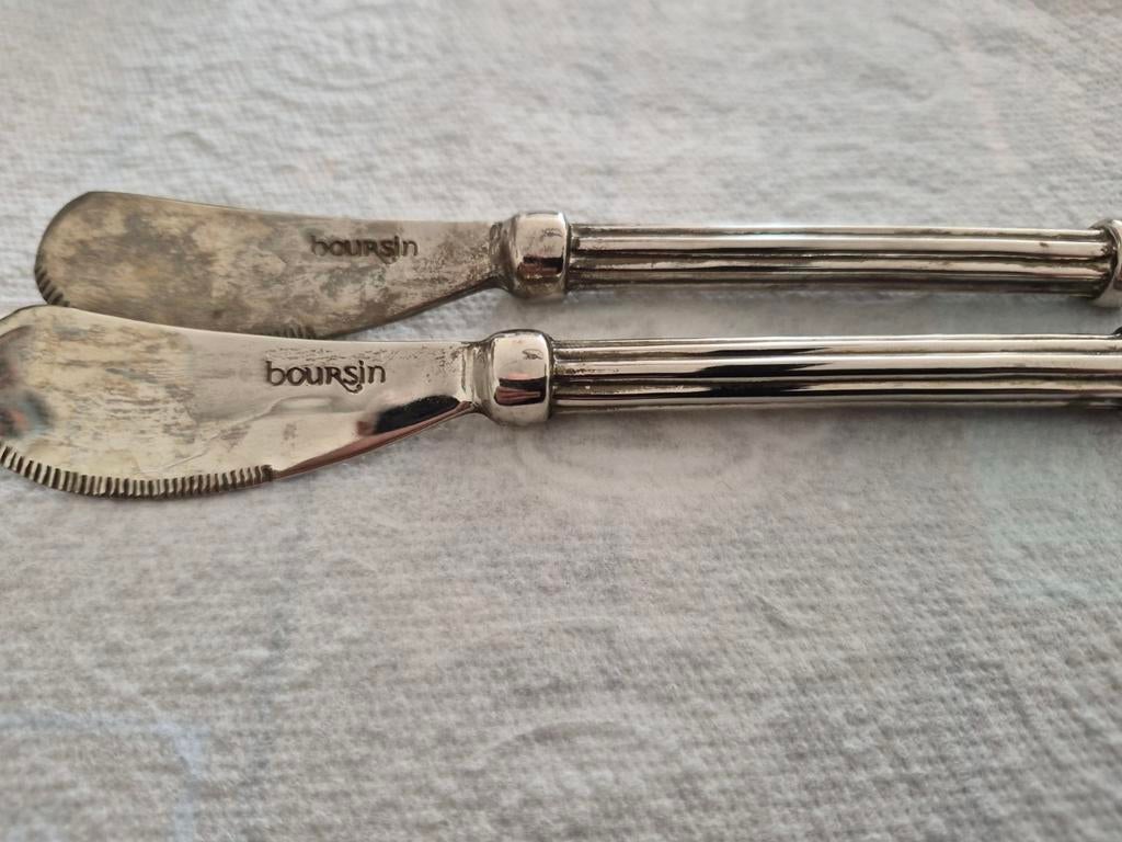 Set van 2 Boursin kaasmesjes/smeerder, Ophalen