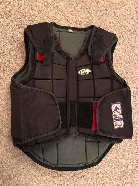 USG bodyprotector Child Large in goede staat, Ophalen of Verzenden, Zo goed als nieuw