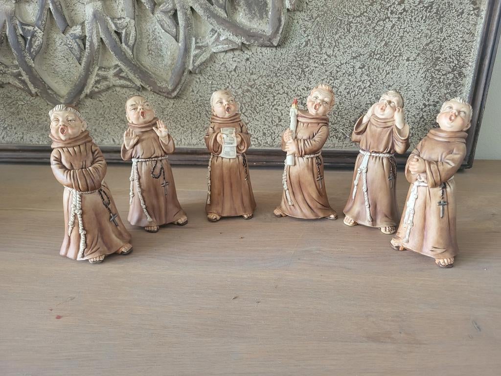 6 Hummeltjes paters, Ophalen of Verzenden