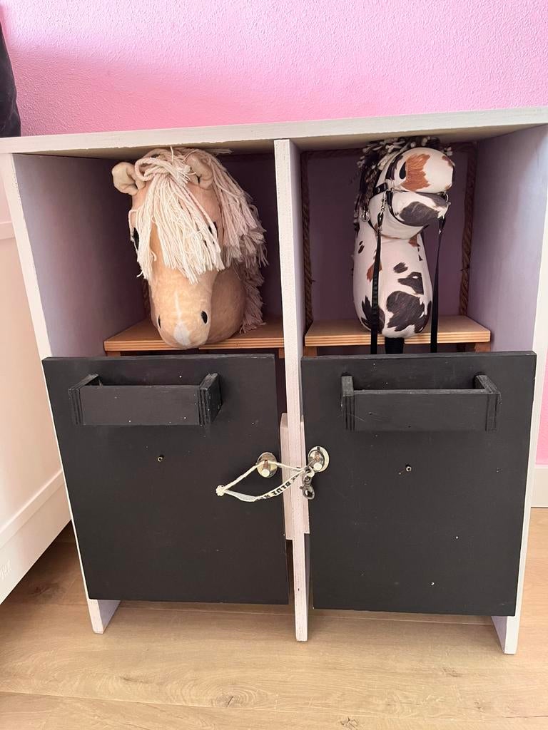 Hobby horse stal hout, Ophalen, Gebruikt