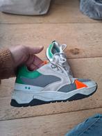 Bunnies Sportschoenen Jongen Maat 32 - Licht Beschadigd, Bunnies, Gebruikt, Sportschoenen, Ophalen of Verzenden